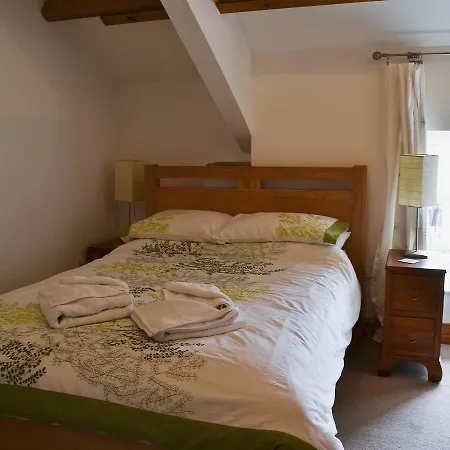 Issac'S Byre